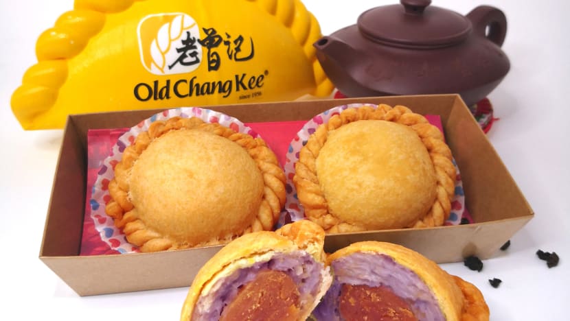 Don’t Like Regular Mooncakes? Try Old Chang Kee’s Fried Yam & Salted Egg Puffs