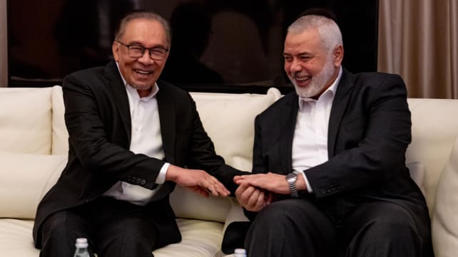 Meta restores Facebook posts by Malaysian media on PM Anwar's meeting with Hamas