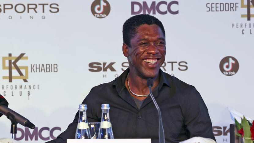 Legenda bola sepak Belanda Clarence Seedorf peluk Islam