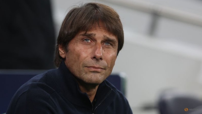 Spurs boss Conte hails hard-working attacking trio Spurs boss Conte hails hard-working attacking trio