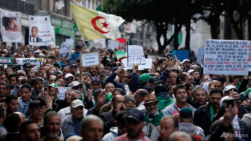 Algerians protest against new president but some say it's time for dialogue Algerians protest against new president but some say it's time for dialogue