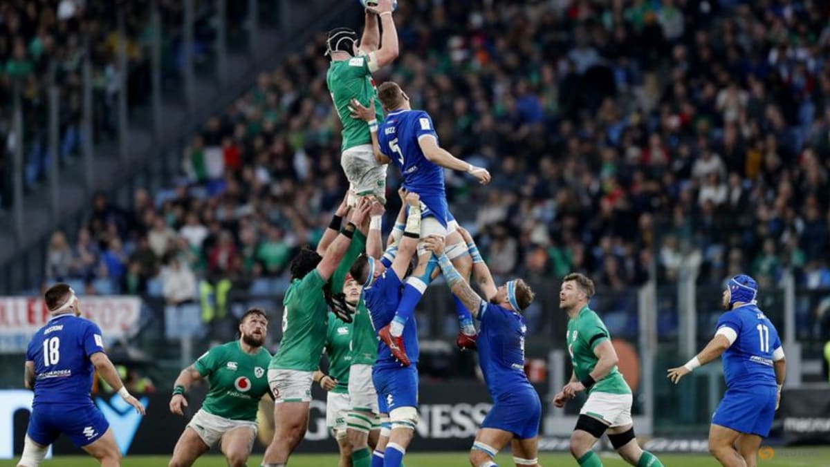 Irlandia menahan semangat Italia untuk kemenangan Enam Negara 34-20