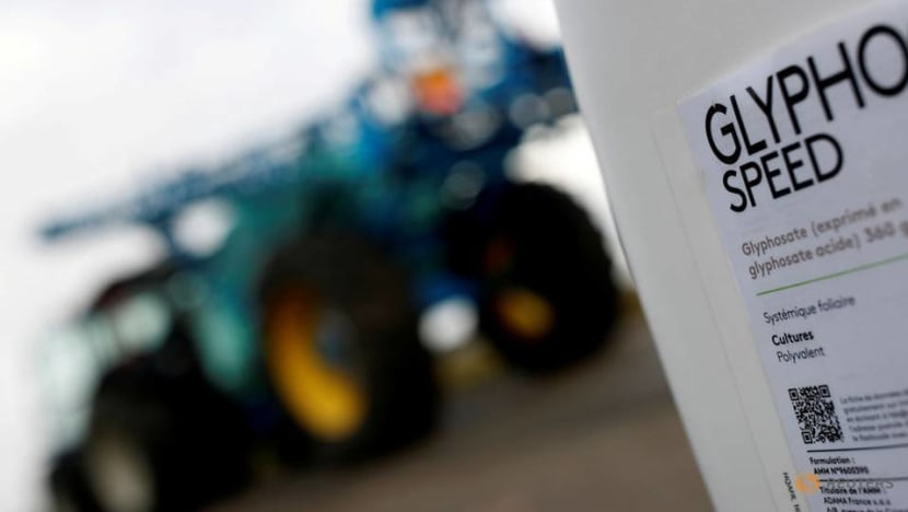US won't approve labels that say glyphosate causes cancer US won't approve labels that say glyphosate causes cancer