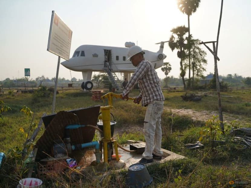 Inspired by dream of flying, Cambodian man builds 'airplane house' Inspired by dream of flying, Cambodian man builds 'airplane house'