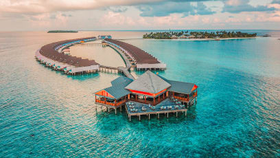 This Maldives Resort Has A ‘Work From Paradise’ Promo; Includes Daily Kayaking Or Paddleboarding, Laundry Service, Unlimited Coffee & Other Perks