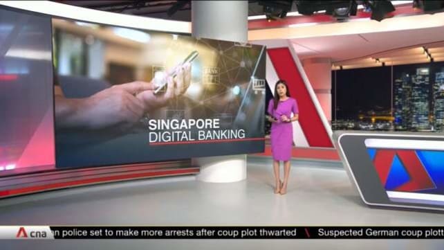 Digital banks in Singapore court customers with more services, incentives | Video