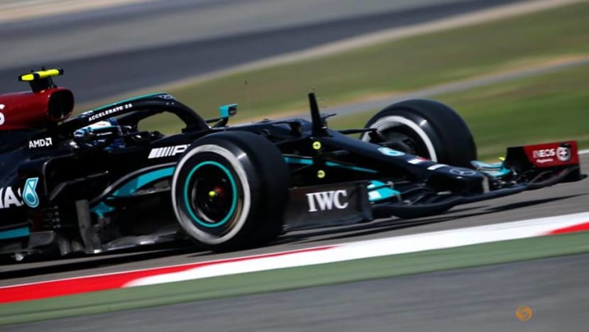Motor racing-Testing troubles for Mercedes as Verstappen sets pace Motor racing-Testing troubles for Mercedes as Verstappen sets pace