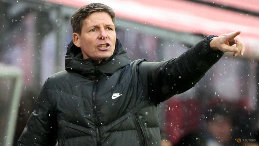 Eintracht confident against Napoli despite fan ban and absent strikers Eintracht confident against Napoli despite fan ban and absent strikers