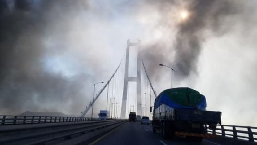 Blast at POSCO steel mill in South Korea injures five
