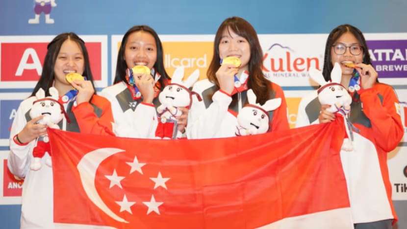 Sukan SEA 2023: Pasukan wanita SG rangkul emas ke-7 sukan lawan pedang