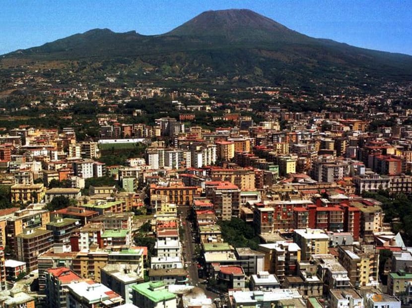 Italy arrests Naples prison ombudsman for smuggling drugs, phones into