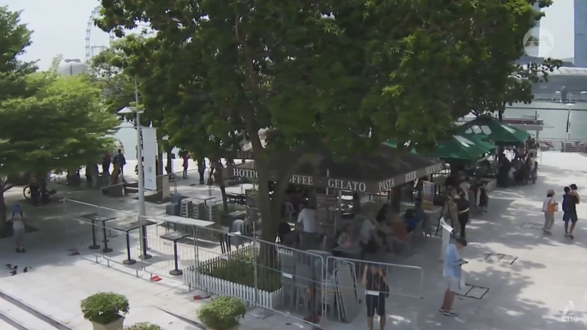 Restaurants around Padang expect full house during National Day celebrations despite road closures - Vimarsana News