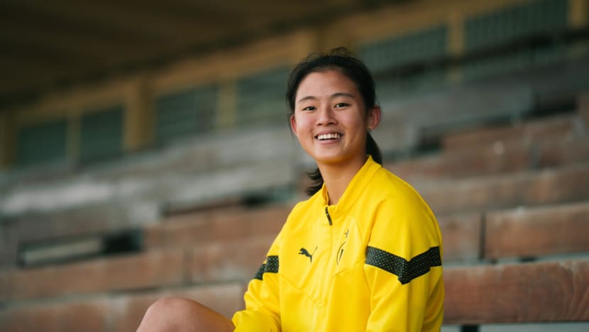 Singapore footballer joins Borussia Dortmund women’s team, puts studies on hold to pursue career Singapore footballer joins Borussia Dortmund women’s team, puts studies on hold to pursue career