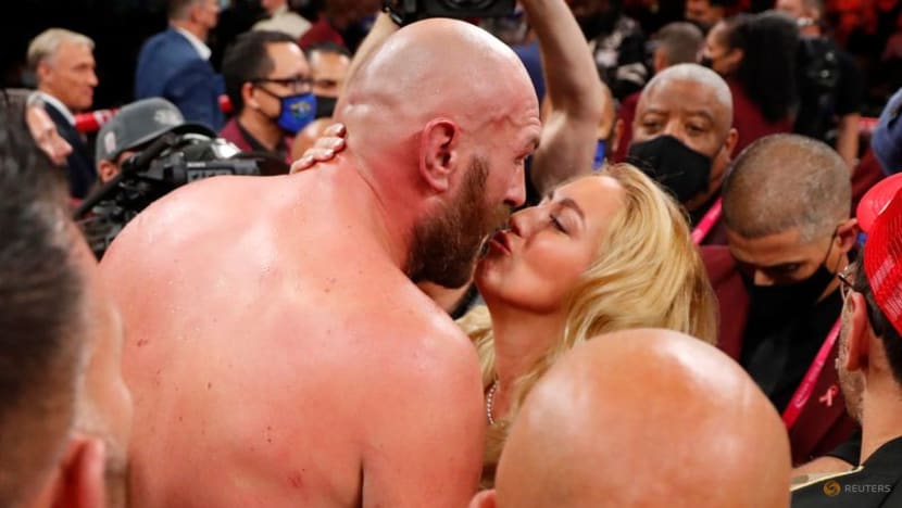 Fury defeats Wilder with 11th round knockout to retain WBC title Fury defeats Wilder with 11th round knockout to retain WBC title
