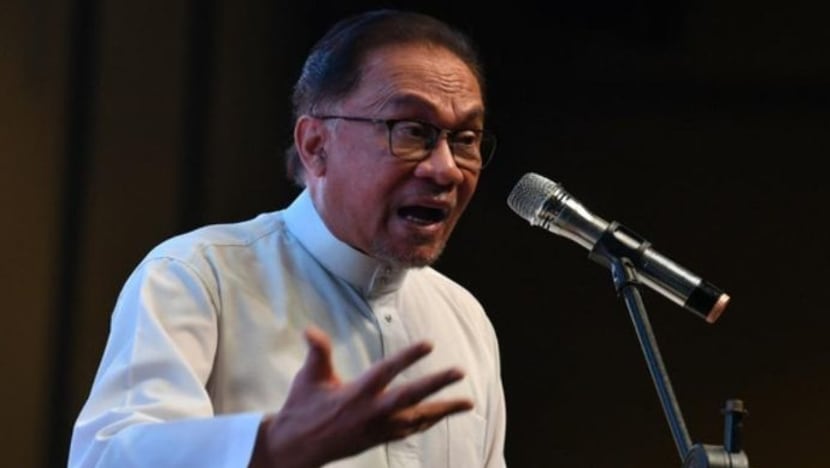 “Saya tidak layan kenyataan berdolak dalih", tegas Anwar Ibrahim tentang calon PKR bagi PRU15
