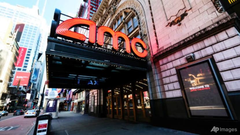 US movie theatres remove mask mandate for COVID-19 vaccinated people US movie theatres remove mask mandate for COVID-19 vaccinated people