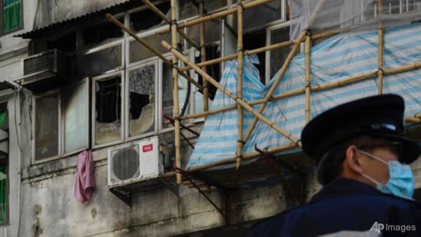Fire in Hong Kong apartment building kills 7, injures 11 Fire in Hong Kong apartment building kills 7, injures 11