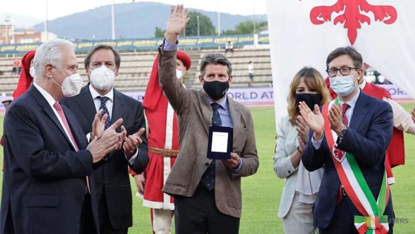 Athletics: Coe awarded keys to Florence 40 years after 800m world record Athletics: Coe awarded keys to Florence 40 years after 800m world record