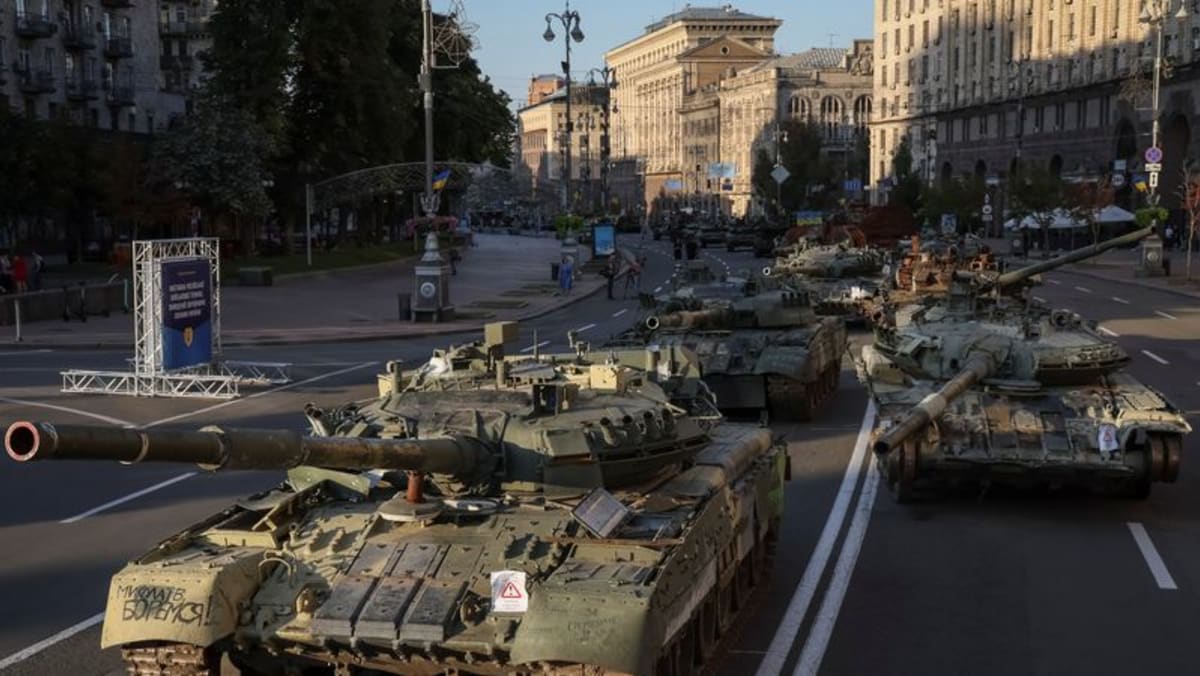 Ukraina mengatakan ‘borgol’ Rusia lebih buruk daripada rudal, enam bulan setelah invasi
