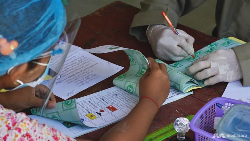 Myanmar voters cast ballot amid rise in COVID-19 cases Myanmar voters cast ballot amid rise in COVID-19 cases