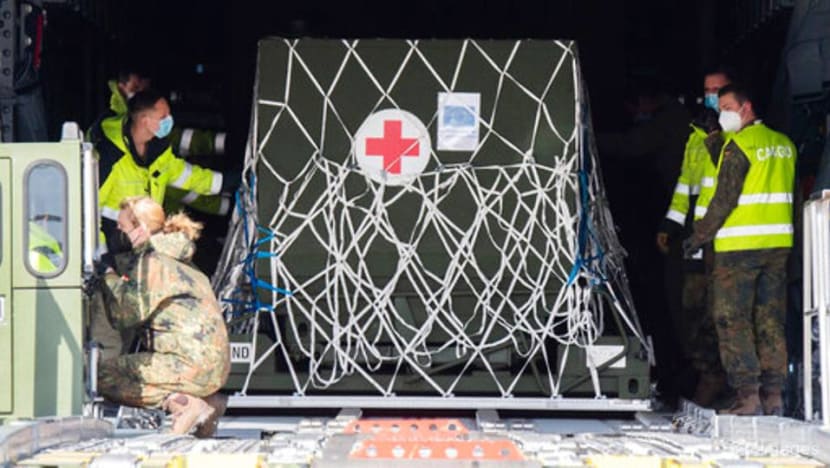 Germany airlifts oxygen equipment to India as COVID-19 cases surge Germany airlifts oxygen equipment to India as COVID-19 cases surge
