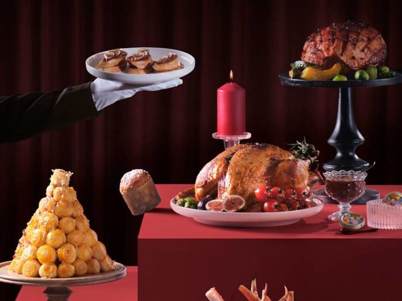 At this Singapore hotel, chefs will put on a show as you dine on festive delights At this Singapore hotel, chefs will put on a show as you dine on festive delights