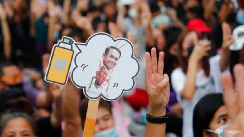 Thai protesters' deadline passes, but PM Prayut says he won't quit