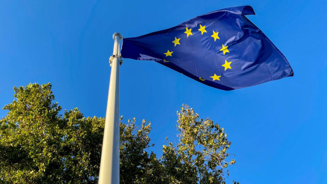 欧盟对俄罗斯经济制裁再次延长半年