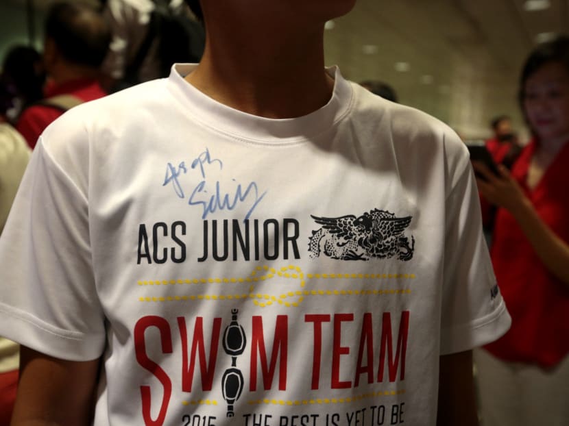 Lord of the butterfly Joseph Schooling feted like a king on return Lord of the butterfly Joseph Schooling feted like a king on return