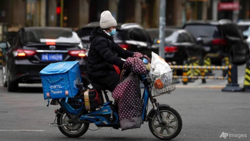 Commentary: China’s delivery apps are putting riders at risk