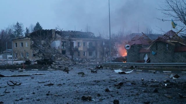 乌克兰警政首长：俄罗斯持续炮击 导致赫尔松至少32人丧生