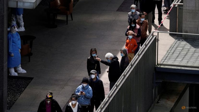 Shanghai to lift lockdown in some areas despite rise in COVID-19 infections Shanghai to lift lockdown in some areas despite rise in COVID-19 infections