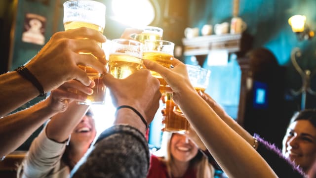 世卫建议欧洲把酒精税调高一倍 以预防癌症