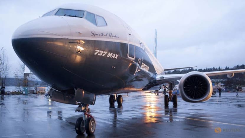 Boeing reports another big drop in deliveries in Q3