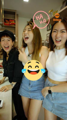 “If you never try claypot crab bee hoon when you’re at my shop, it’s like you were never here,” says Mellben Seafood TPY founder and former singer Kelly Soon, who was Singapore’s own ‘Anita Mui’. 

????Kelly Jie Seafood 
211 Lor 8 Toa Payoh, 
#01-11/15 Block 211, 
Singapore 310211