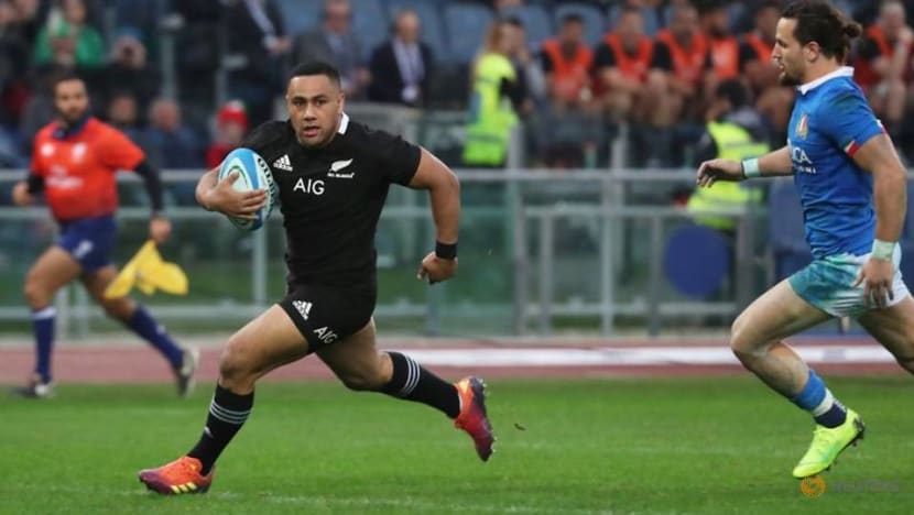 Rugby-All Blacks centre Laumape signs with Stade Francais Rugby-All Blacks centre Laumape signs with Stade Francais