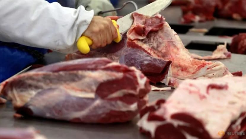Agensi penguatkuasaan M'sia bongkar helah peniaga daging naikkan harga