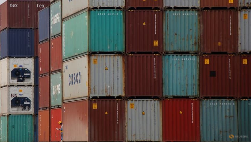 Japan extends trade deficits as surging imports outrun exports Japan extends trade deficits as surging imports outrun exports
