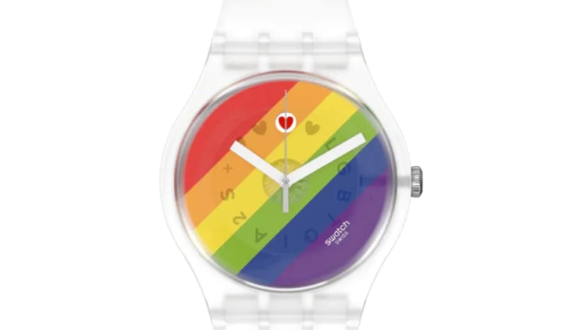 Jam tangan Swatch dirampas Kementerian Dalam Negeri M'sia tertera huruf ‘LGBTQ'