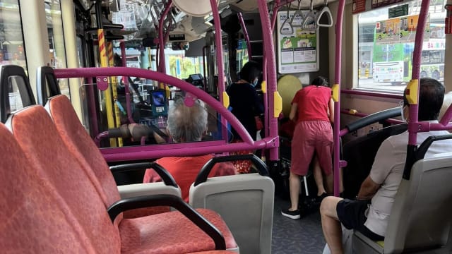 巴士车长被指向轮椅嫂发脾气 新捷运道歉