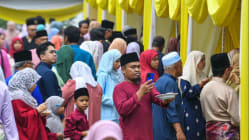 NOTA DARI KL: Sambutan Aidilfitri Suram Sedang Rakyat Malaysia Terkesan Dengan Kegawatan Ekonomi