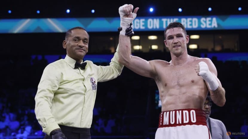 Smith moves closer to becoming a two weight world champion Smith moves closer to becoming a two weight world champion