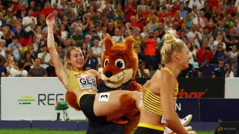 Javelin, relay golds put Germany top of medal table Javelin, relay golds put Germany top of medal table