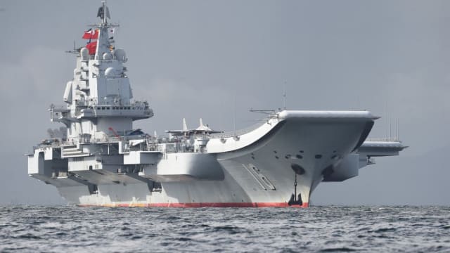 日本指中国航空母舰开向东海