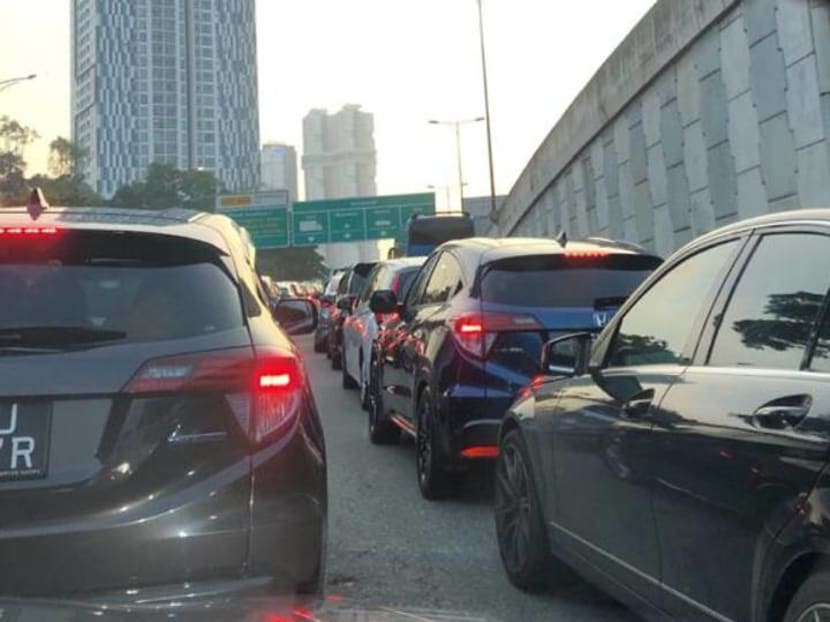 Commentary: With Singapore-Malaysia travel back in full swing, so are road rage and bad driving Commentary: With Singapore-Malaysia travel back in full swing, so are road rage and bad driving