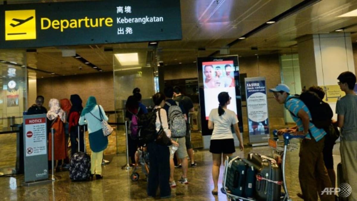 Changi airport baggage damage online