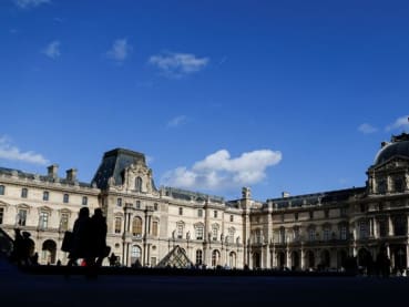 Louvre to display ancient Buddha statue, Quran fragment from Uzbekistan