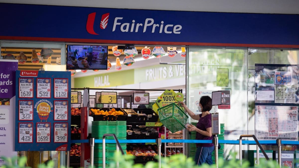 Jail, fine for fish wholesaler who threw yacht party, gave chicken rice to NTUC FairPrice staff as bribes