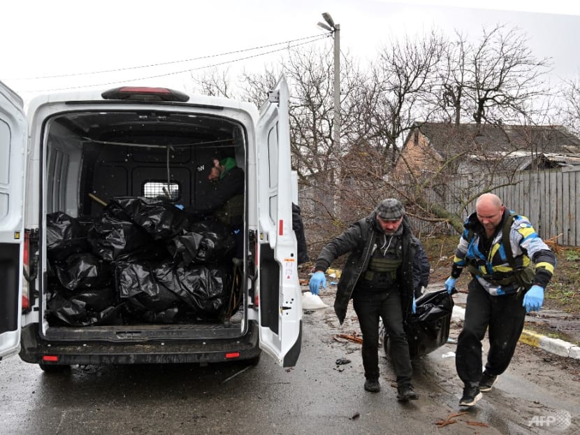 Dead bodies pile up in Bucha as Ukraine demands new Russia sanctions over 'massacre' Dead bodies pile up in Bucha as Ukraine demands new Russia sanctions over 'massacre'