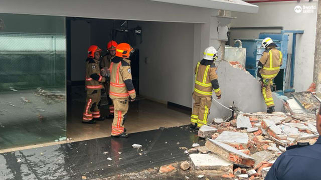 奥迪服务中心发生爆炸事件 民防部队：一人送院约百人疏散